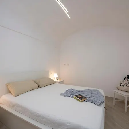 Venere House -balcony & Seaview Apartment *